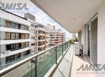 Departamento · 131m² · 6 Ambientes · 1 Cochera · Departamento en Venta España 19