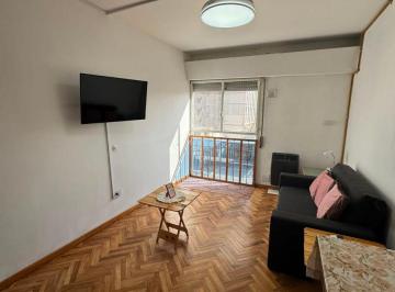 Departamento de 4 ambientes, Córdoba · Una Pinturita! Completamente Renovado en Optima Ubicación!