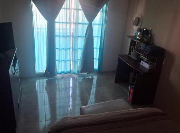 Casa · 128m² · 3 Ambientes · Casa en Venta - 3 Dorm. 2 Baños - 129 m - Avellaneda