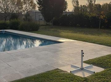 Casa · 290m² · 3 Dormitorios · 1 Cochera · Casa en Fincas de San Vicente