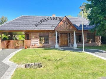 Casa · 200m² · 5 Ambientes · 2 Cocheras · Casa en Alquiler en Maschwitz Country Club