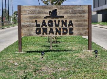 Terreno · 660m² · Terreno Lote en Venta en Laguna Grande, Villanueva, Tigre