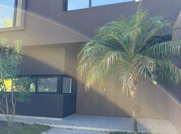 Casa · 666m² · 8 Ambientes · Casa en Venta en El Yacht, Nordelta, Tigre
