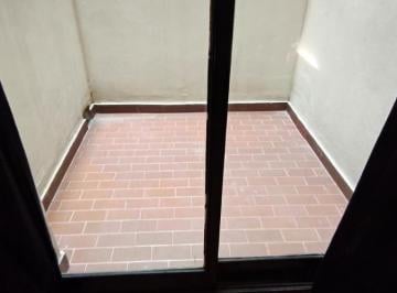 Departamento · 35m² · 2 Ambientes · A m. de Av Maipú, Dto. 2 Amb. Al Lateral con Patio