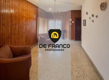 Casa · 169m² · 5 Ambientes · 3 Cocheras · Casa en Venta Jose C Paz