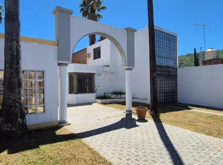 Casa · 426m²