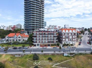 Departamento · 80m² · 3 Ambientes · 1 Cochera · Av Peralta Ramos 4137 | Varese