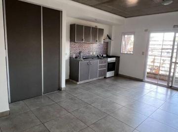 Departamento de 2 ambientes, General San Martín · Alquiler – Departamento 2 Ambientes con Doble Balcón