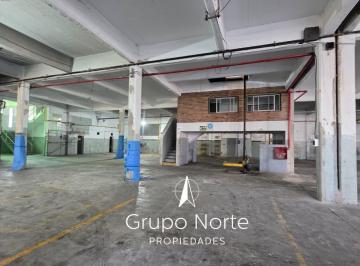 Bodega-Galpón · 2000m² · 6 Cocheras · Galpón en Alquiler en Munro