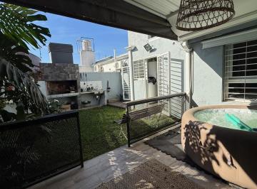 Casa · 110m² · 7 Ambientes · 1 Cochera · Casa Apta Credito en San Salvador