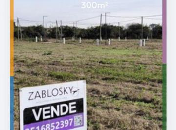 Terreno , Córdoba · Docta Parque m, Apto Dúplex, 300 m², Fondo Norte, Posesión Inmediata
