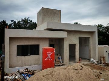 Casa · 100m² · 3 Ambientes · Casa Villa Catalina a Estrenar - Entrega 60días