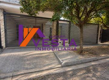 Casa de 6 ambientes, Salta · Barrio Los Lapachos - Casa - Venta–zona Sur - Salta