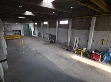 Bodega-Galpón · 330m² · Alquiler Galpon en Monte Grande