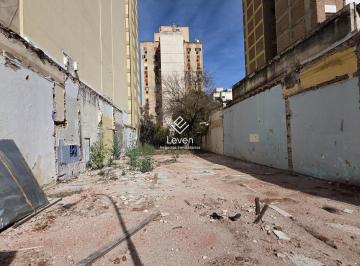 Terreno · 690m² · Venta Terreno Barrio Alberdi Apto Desarrollo Excelente Ubicación