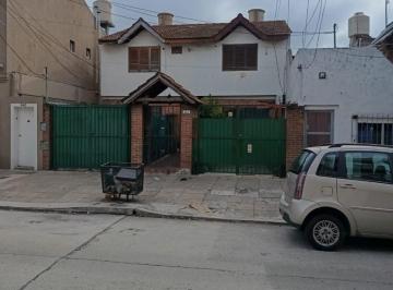 PH de 3 ambientes, La Matanza · Lomas del Mirador Dúplex de 3 Amb con Patio.