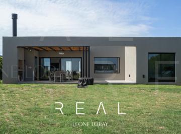 Casa · 129m² · 4 Ambientes · 4 Cocheras · Casa en Venta, 4 Ambientes, Barrio San Sebastian, Pilar, a La Laguna