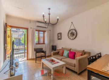 PH · 80m² · 3 Ambientes · Venta PH 3 Amb con Patio Parrilla Caseros