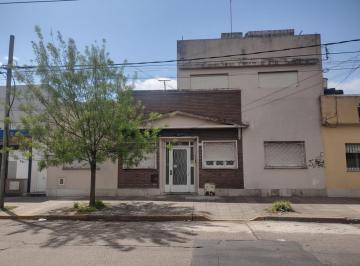 Departamento · 87m² · 4 Ambientes · Venta de PH 4 Ambientes en San Martin Centro