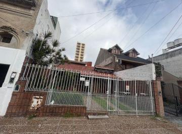 AVS-AVS-1293_2 · Casa 3 Ambientes. | Zeballos 1649