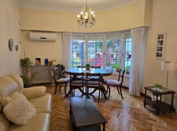 Casa · 175m² · 4 Ambientes · Casa 3 Dorm, Jardín, Pileta en Inmejorable Zona de Florida