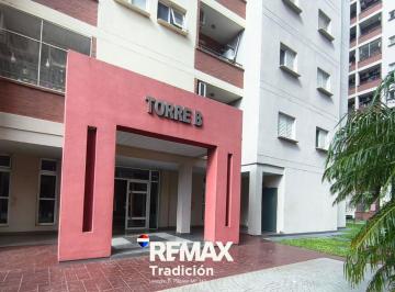 Departamento · 77m² · 4 Ambientes · Departamento Venta 3 Dorm Torre Sarmiento Rcia