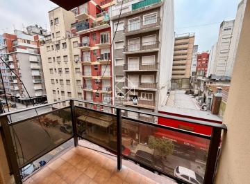 Departamento · 56m² · 2 Ambientes · 2 Amb con Balcon a La Calle Dependencia y Lavadero - Zona Centro