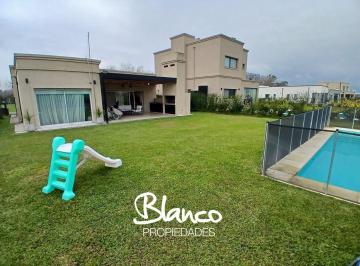 Casa · 107m² · 4 Ambientes · 1 Cochera · Casa en Venta en San Pablo, Pilar, G. B. a. Zona Norte