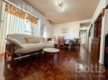 Departamento · 58m² · 3 Ambientes · 1 Cochera · Impecable 3 Ambientes con Balcón Corrido, Cochera Fija y Opción a Bauleras – Piso 12, Pura Luz y con