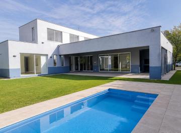 Casa de 7 ambientes, Las Cañas · Casa en Alquiler - B° Los Teros