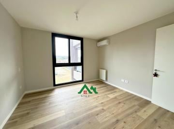 Departamento · 96m² · 3 Ambientes · 1 Cochera · Departamento en Venta de 1 Dormitorio y Cochera Desocupado en Épica Sobre Recta Martinolli