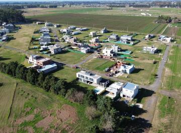 Terreno · 308m² · Lote en Venta Brisanova Barrio Cerrado Pueblo Esther