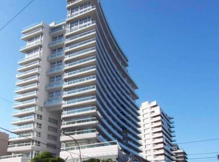 Departamento · 93m² · 3 Ambientes · 1 Cochera