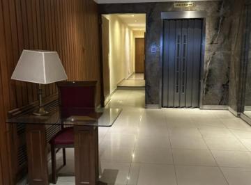 Departamento de 3 ambientes, Recoleta · Excelente Departamento de 3 Ambientes Apto Profesional