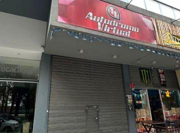 Local comercial , Tres de Febrero · Local en La Excelente Ubicacion de Villa Bosch