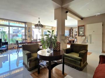 Casa · 340m² · 6 Ambientes · 4 Cocheras · Venta Casa 6 Ambientes con Gran Parque en Villa Ballester