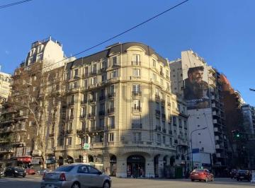 Departamento · 58m² · 3 Ambientes · Departamento en Venta – Recoleta | Av Santa Fe y Av Pueyrredón | 3 Ambientes con Gran Balcón