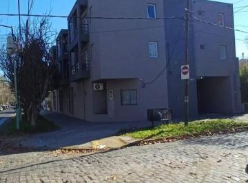 Departamento de 1 ambiente, Lomas de Zamora · Monoambiente en Alquiler en Inmejorable Barrio Residencial de Banfield
