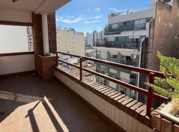 Departamento · 76m² · 3 Ambientes · 1 Cochera · Departamento 3 Amb C/balcon + Cochera Apto Credito