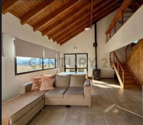 Casa · 160m² · 3 Ambientes · 1 Cochera