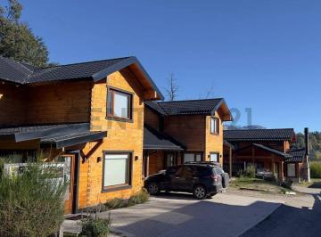 Casa · 104m² · 3 Ambientes · Venta Casa Villa La Angostura