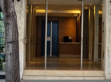 Garage · 11m² · Venta Cochera en Belgrano Fija Cubierta en Planta Baja Muy Cómoda