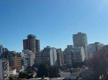 Departamento de 3 ambientes, Villa Urquiza · Semipiso 3 Ambientes en Venta con Cochera y Balcón Terraza en Villa Urquiza | 90 m² Totales