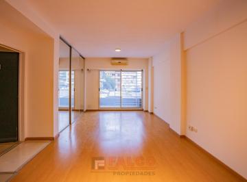 Departamento · 33m² · 1 Ambiente · Av Rivadavia 6100 - Monoambiente con Balcón Al Contrafrente - Edificio con Amenities