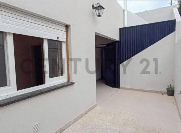PH · 40m² · 2 Ambientes · Alquiler PH 2 Ambientes con Patio