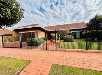 Casa de 1 ambiente, Almirante Brown · Gran Chalet a La Venta en José Mármol