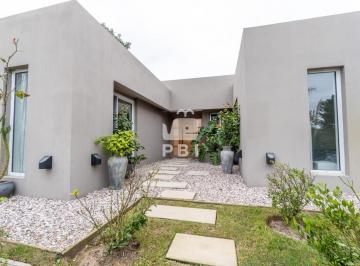 Foto1 · Casa en Venta en Chihuahua, Punta Ballena - Ref: Pbi15896