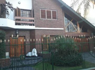 Casa · 400m² · 7 Ambientes · 4 Cocheras · Venta Casa 6 Ambientes Ramos Mejia