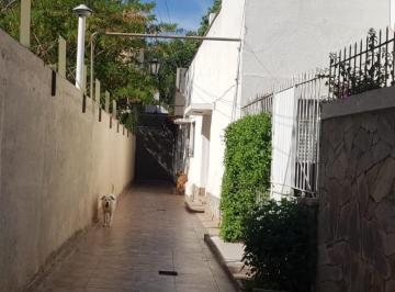 Casa · 110m² · 5 Ambientes · Vende Casa Interna en La Quinta - Apta Credito