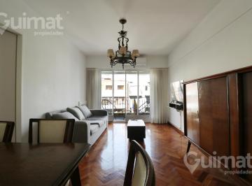 Departamento · 82m² · 3 Ambientes · Depto. 3 Ambientes C/ Dependencia y Balcon. Excelente Ubicacion! Alberdi y Centenera